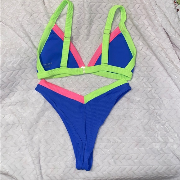 OneOne Colorblock Bikini - Picture 4 of 4